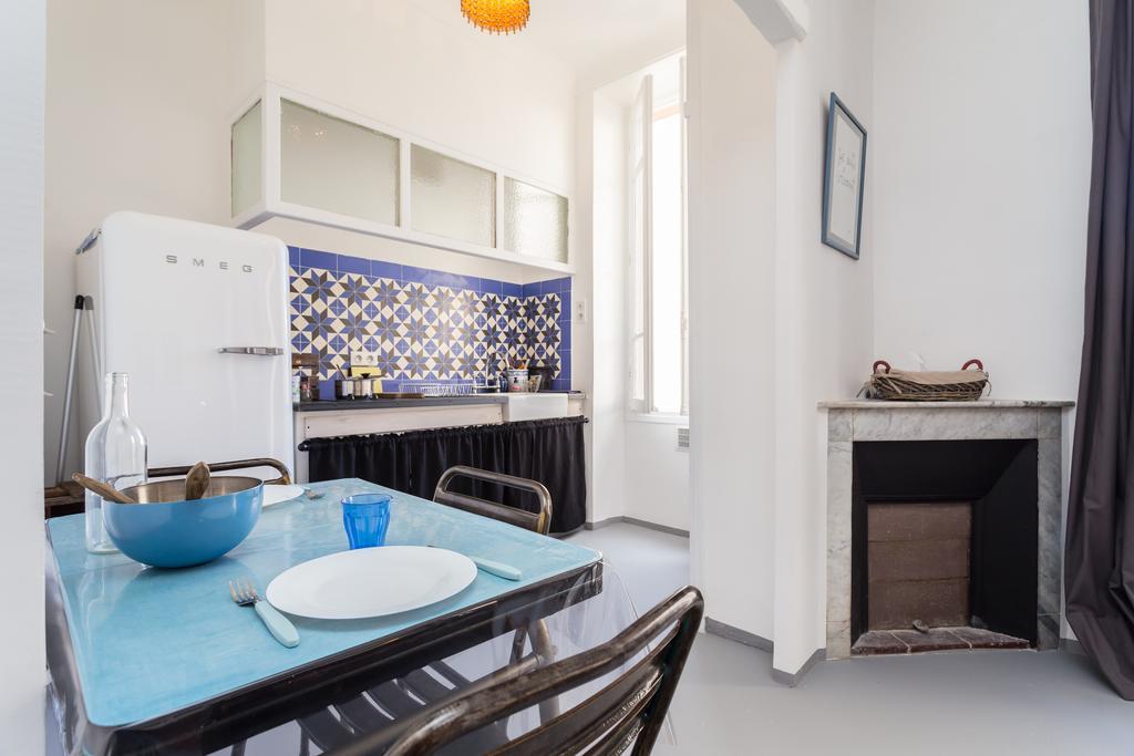 Appartement Le Fighiera Νίκαια Δωμάτιο φωτογραφία
